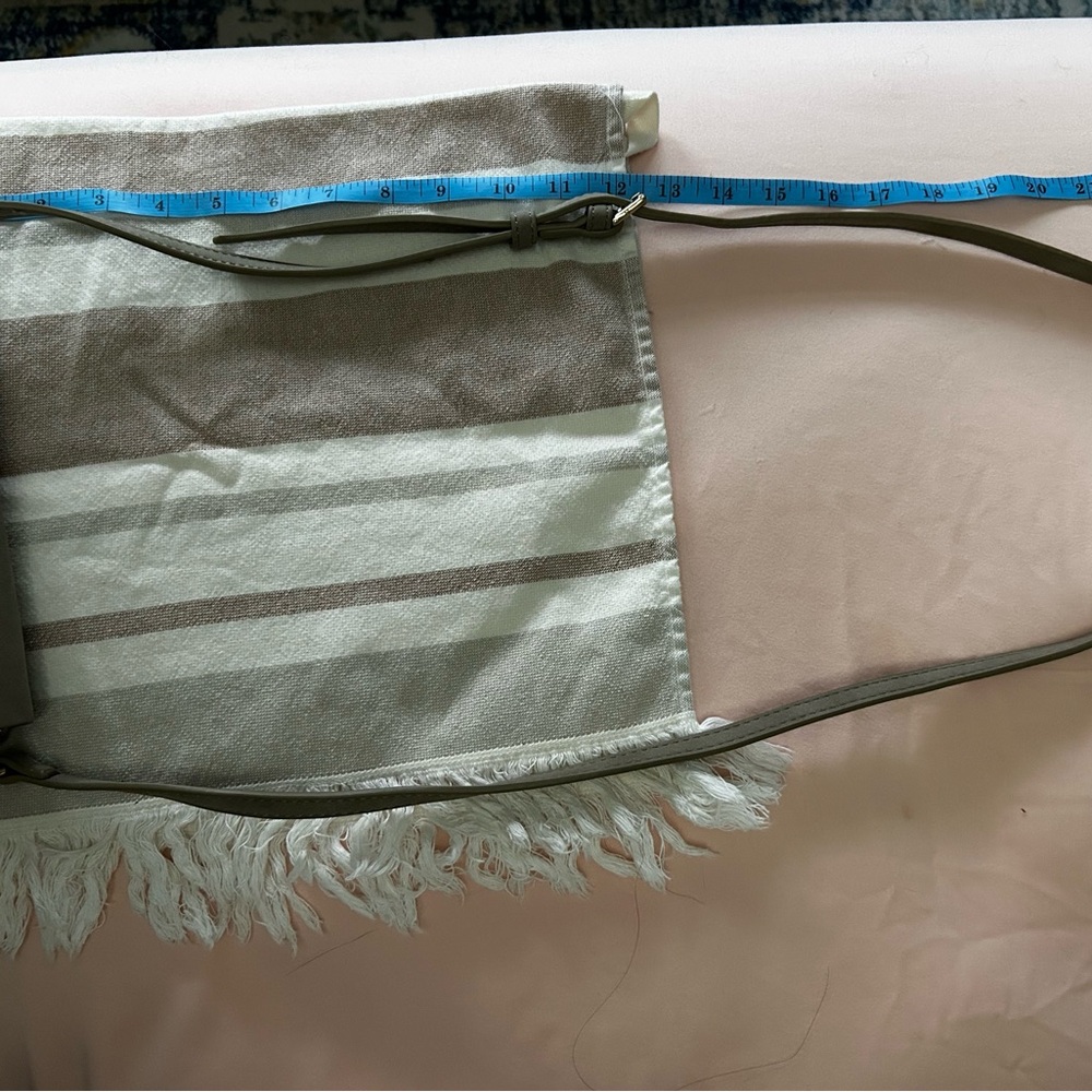 Taupe Shoulder Bag with Roomy Zippered Interior Spaces - Picture 6 of 6